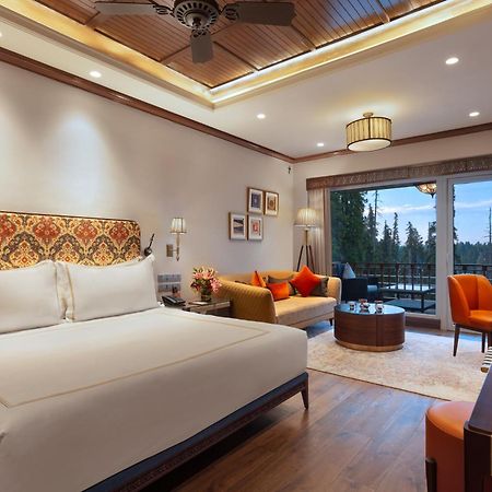 The Khyber Himalayan Resort & Spa Gulmarg Exterior foto
