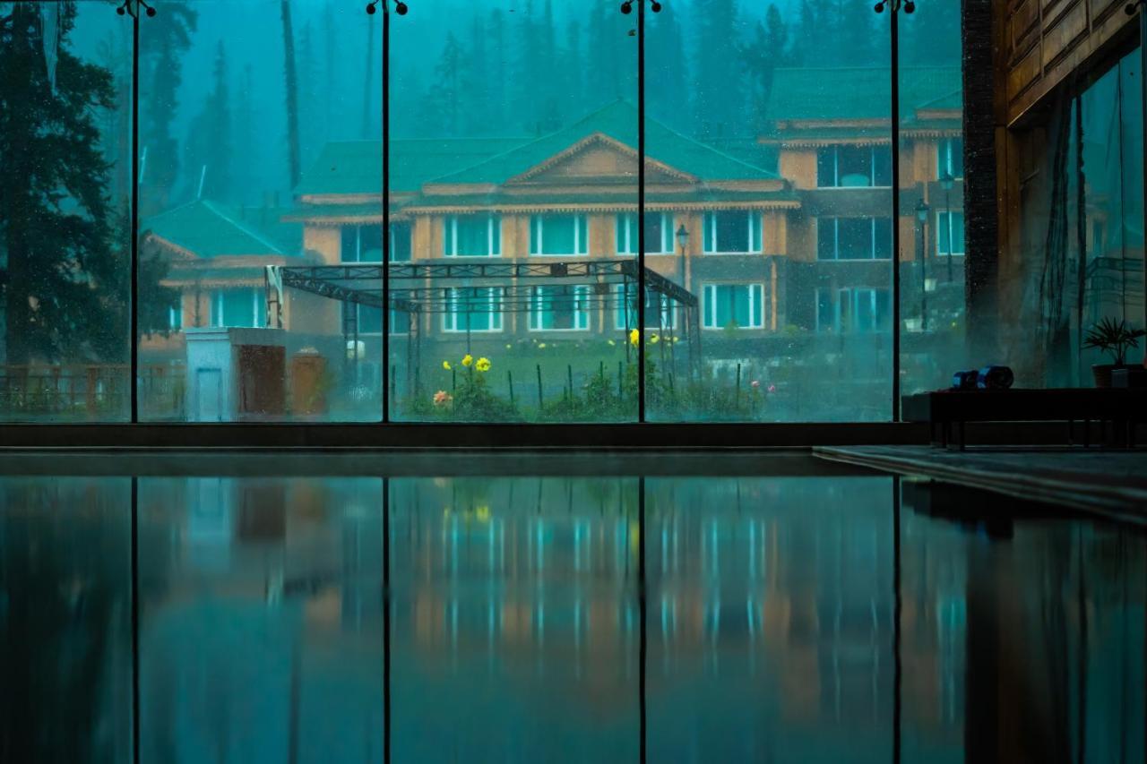 The Khyber Himalayan Resort & Spa Gulmarg Exterior foto